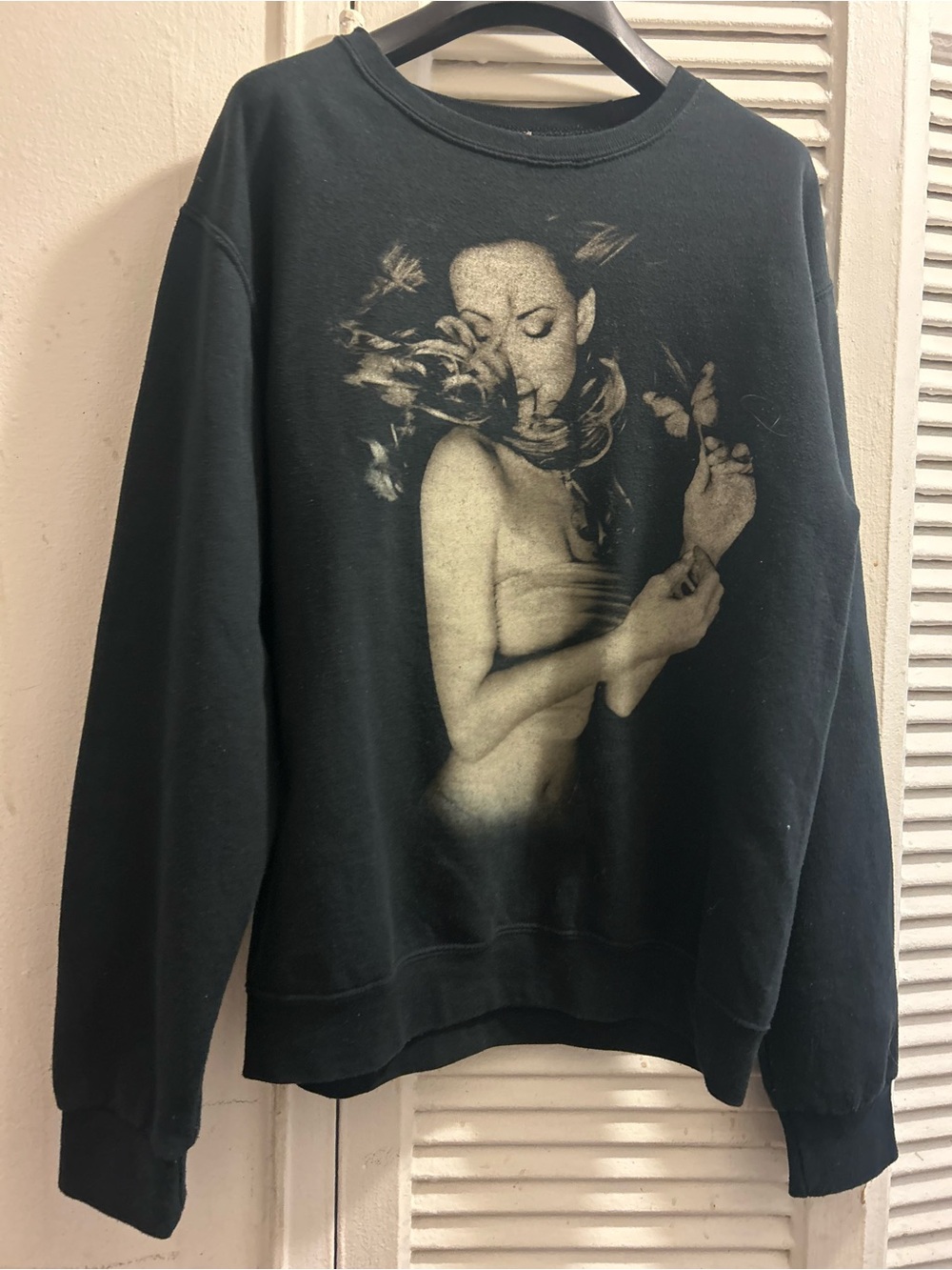 mariah Carey butterfly 25th anniversary crewneck sweatshirt Sz Small